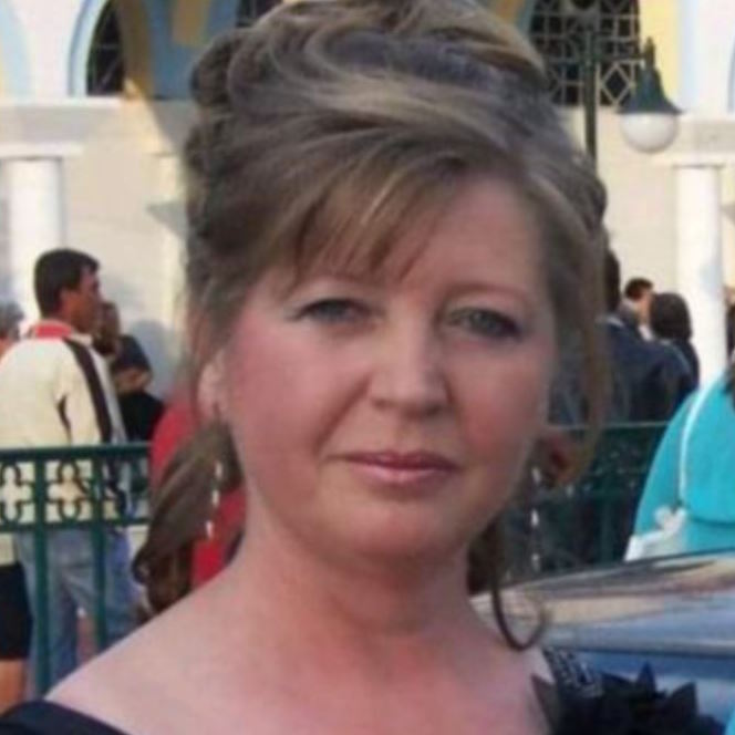 Καθηγήτρια Πιάνου